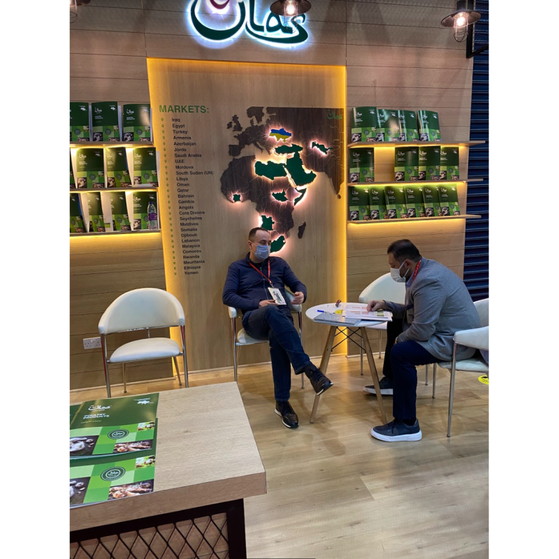 Despite all hard conditions and COVID obstacles PC &quot;Dniprovskiy&quot; broke into the Food Show Gulfood 2021 and met its beloved customers.